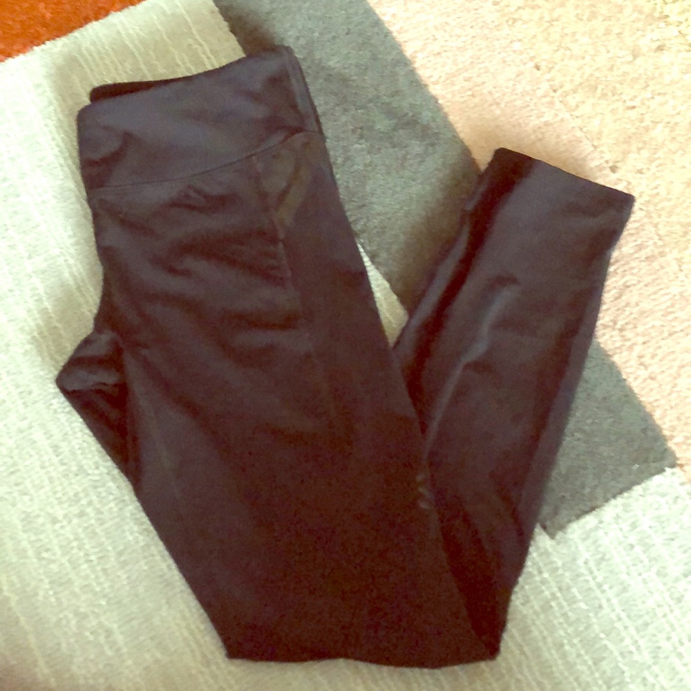 Virus BioCeramic Leggings Sz M.